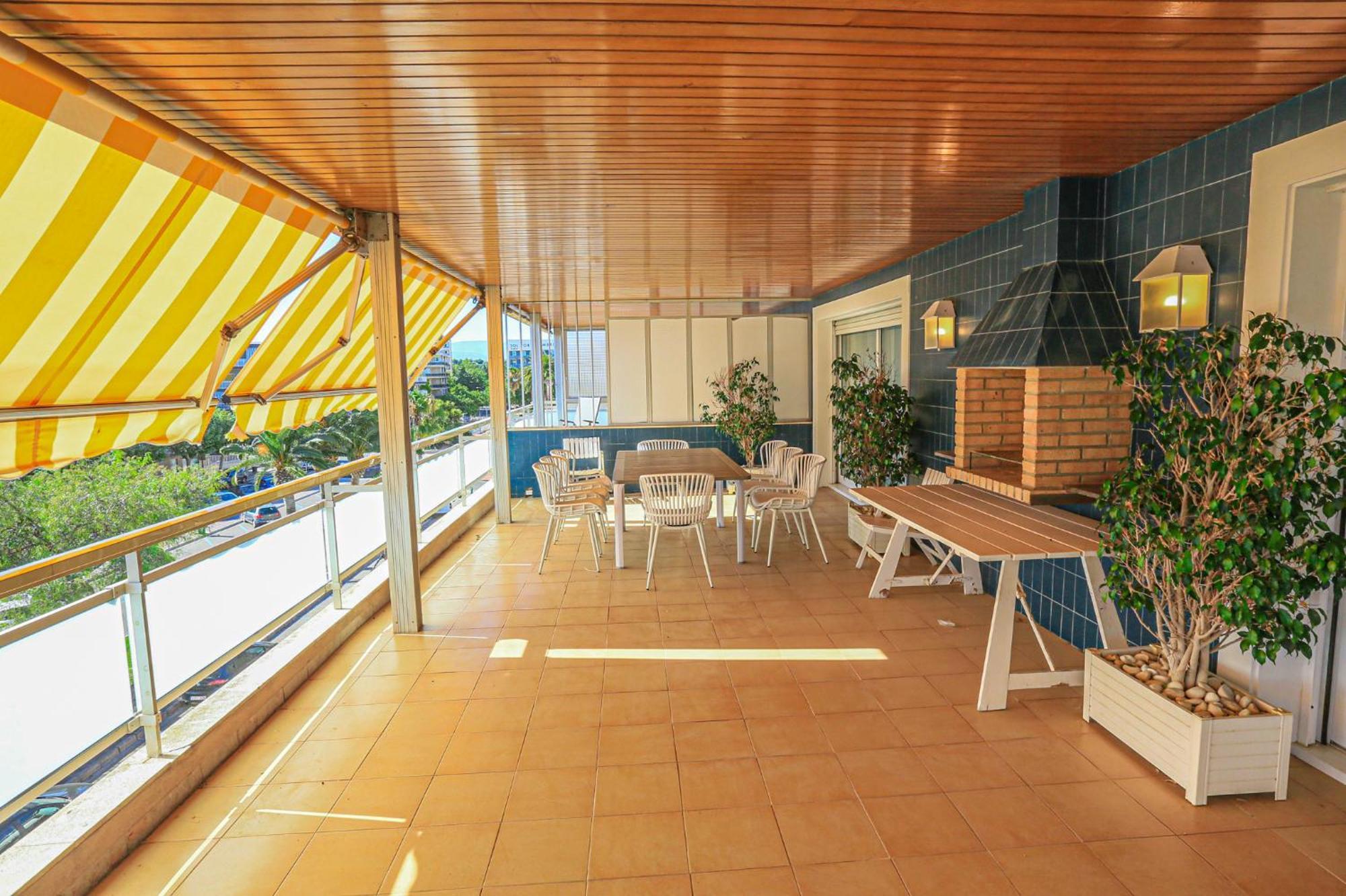 Appartamento Aquarium - Only Families Cambrils Esterno foto